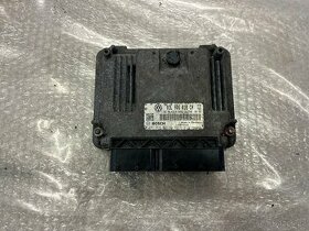 ŘÍDICÍ JEDNOTKA MOTORU 2.0 TDI 125KW CFGB 03L906018CH
