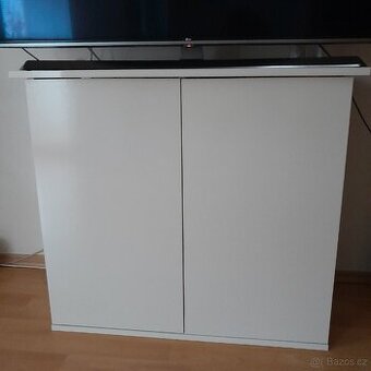 Skříňka pod akvárium zn. Juwel