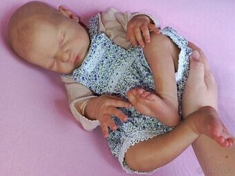 Reborn miminko panenka s výbavičkou