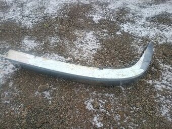 Nárazník škoda 100