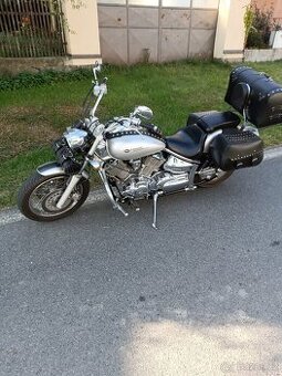 YAMAHA XVS 1100 DRAGSTAR