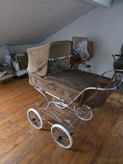 Retro kočárek
