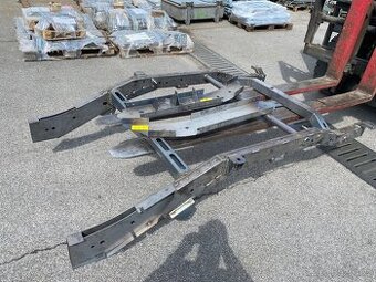 Rám - Rámy na Navara D22 / D40 / Hilux / L200