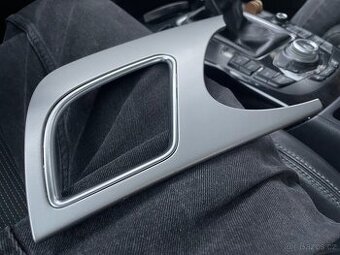 Rámeček/dekor budíků Audi A4 B8