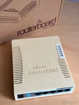 RouterBOARD MikroTik RB951G-2HnD