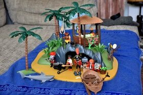 Playmobil 3799, pirátský ostrov