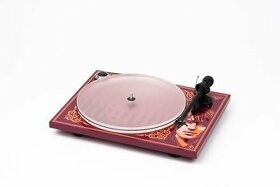 Pro-Ject Essential III George Harrison Limited Edition - 1