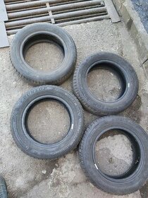 Prodám sadu letních pneu Dunlop 185/60/14