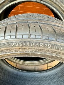 Pneu 225/40 R19