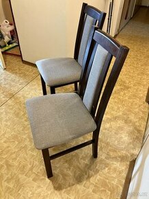 Prodej 2 jídelních židli