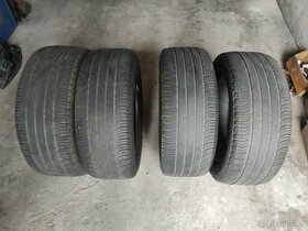 Prodám letní pneu Michelin 235/55 R17