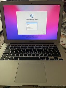 MacBook Air - 1
