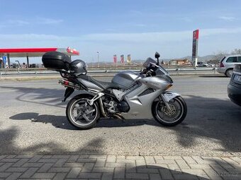 Honda VFR800 VTEC