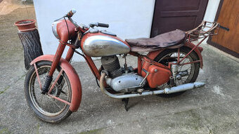 Jawa 250 Pérák