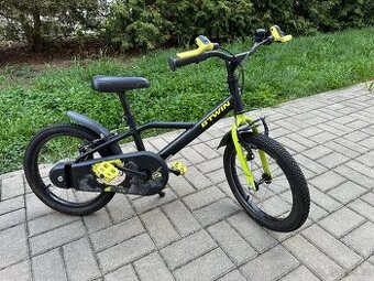 Prodám dětské kolo 16". B'twin Dark Hero 500