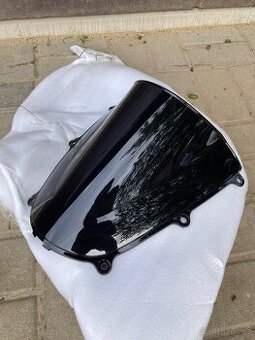 Prodám plexi sklo na hodnu CBR 600rr