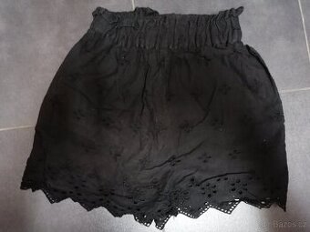 Dívčí kraťasy Takko 134/140 8-10 let TOP
