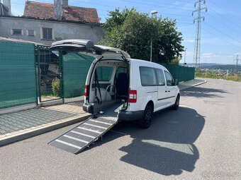 VW Caddy Maxi pro převoz vozíčkáře