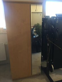 2-dílná skříň se zrcadlem