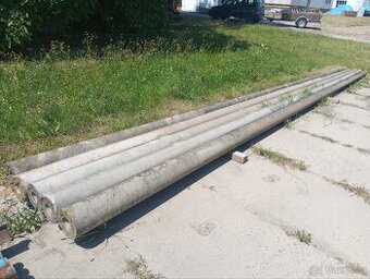 Betonové sloupy