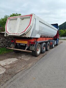 Sklápěcí návěs kempf 24m²