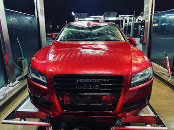 Veškeré náhradní díly Audi A5 8T Sportback 2011 CCW MSC LZ3F