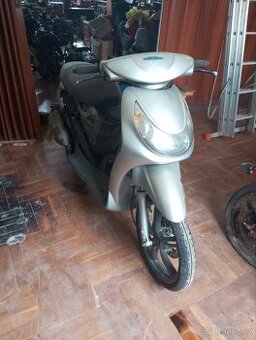 Peugeot skútry