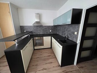 Podnájem 1+1+šatna v Karviné na Okružní