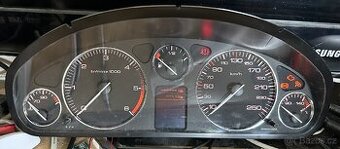 Budíky Peugeot 407 - 1