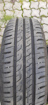 Barum Bravuris 5  185/65 - R 15 T letni