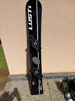 Slalomové prkno Lusti s pevným vázáním F2 a boty UPZ č.44