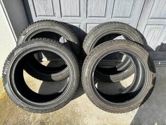 245/45/18 Pirelli Sotto Zero 3