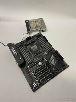 Základní deska GIGABYTE X299 AORUS Gaming 9