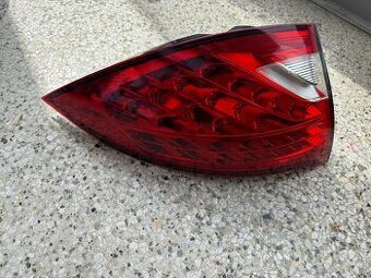 Zadní pravé světlo PORSCHE CAYENNE 7P5 945 096 F