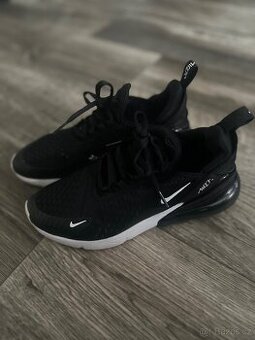 Nike Air Max 270 černé bílé – originál, velmi dobrý stav - 1
