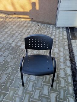 Stohovací židle Tony