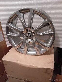Zenith r18 /Chrom/ Škoda Octavia 2 rs