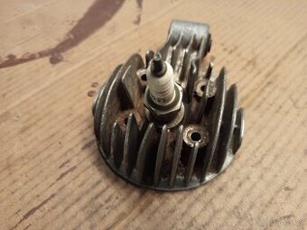 Stadion hlava válce