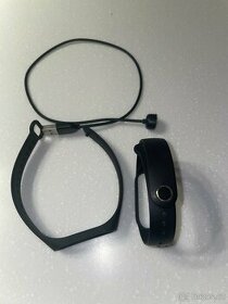 náramek xiaomi mi band 4,6 +  2nabíječky