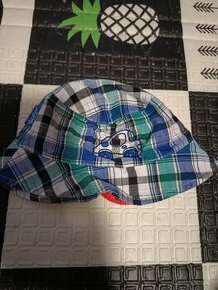 Chlapecké čepice vel. 46/48 zn. Dráče