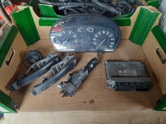 Kompletní sada zámku klíč ,jednotka budíky Fabia AWY