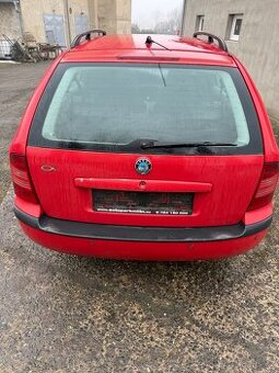 Páté dveře Škoda Octavia 1 combi
