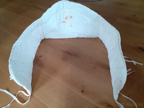 Mantinel do postýlky