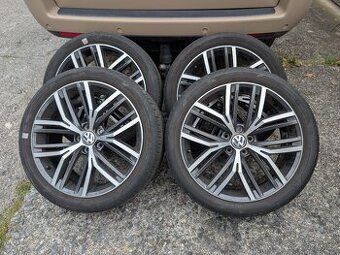 Letní sada Passat Alltrack Albertville R19