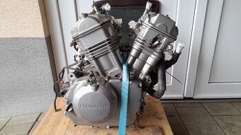 HONDA XRV 750 AFRICA TWIN