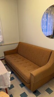 Retro pohovka bruselský styl