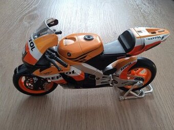 Model Maisto Honda Repsol RC