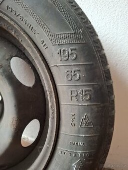 4x Zimní gumy včetně disků, 195x65 R15