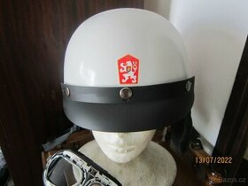 retro  helma kokoska  na veterana  kozena top cena
