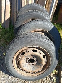 Zimní pneu na diskach